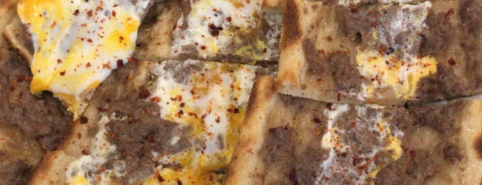 Hisar Pide ve Kebap Salonu is one of lahmacun-afuon.