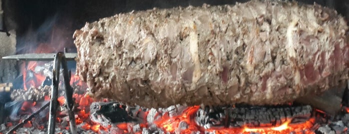 Erkoç Cağ Kebabı is one of Lugares guardados de Hakan.
