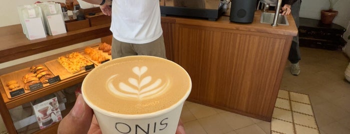 Onis Coffee is one of Barcelona.