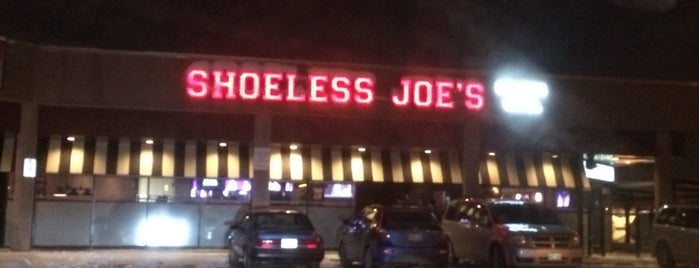 Shoeless Joe's Sports Grill is one of Alyse 님이 좋아한 장소.