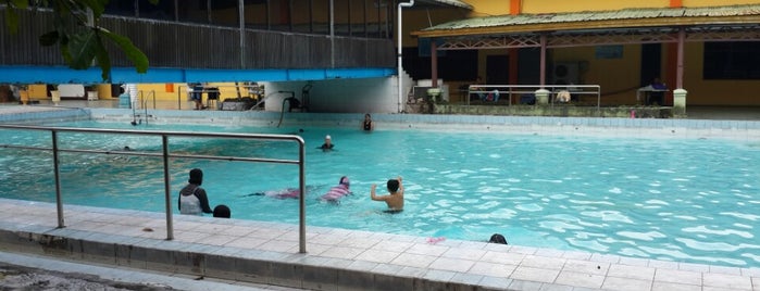 Ratu Mayang Swimming Pool, Pekanbaru, Riau is one of Top 10 places to try this season.