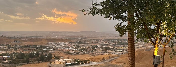 Al Jabal is one of Lieux qui ont plu à #Mohammed Suliman🎞.