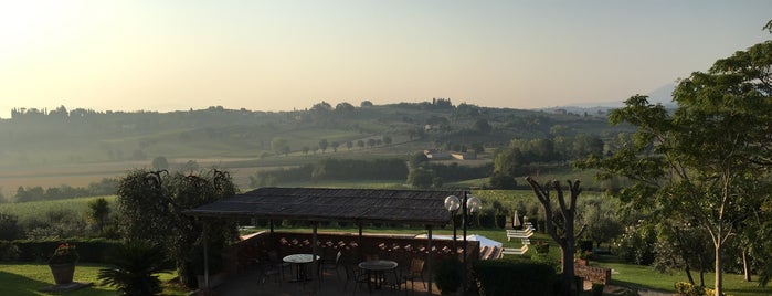 Agriturismo Sanguineto is one of Canさんのお気に入りスポット.