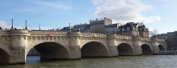 Puente Nuevo is one of 1er arrondissement de Paris.