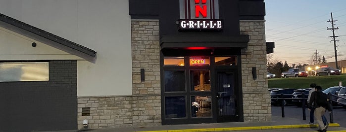 Uptown Grille is one of Local Food Places.