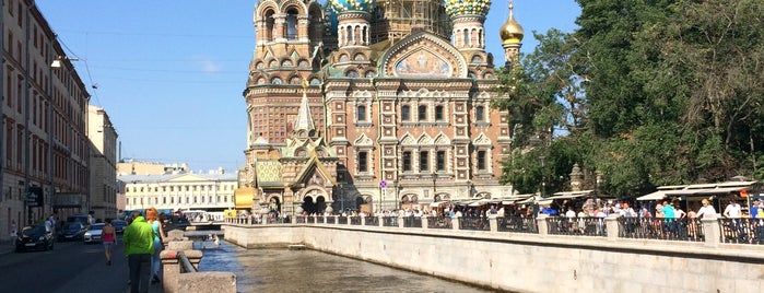 Санкт-Петербург is one of Banu : понравившиеся места.
