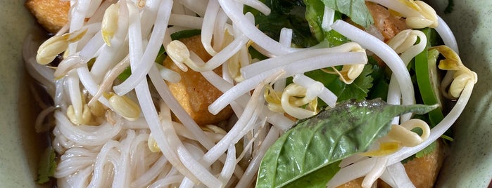 Pho Binh is one of Vegan friendly memphis restaurants.