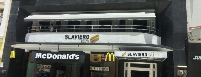 Hotel Slavieiro Slim is one of Hotéis.
