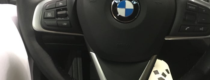 BMW Независимость is one of Официальные дилеры BMW.