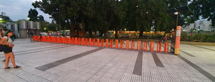 Estación 147 - Constitución [Ecobici] is one of Ecobici (Bicicletas gratis en Buenos Aires).