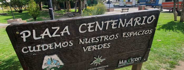 Plaza Centenario is one of Conocete Colonia Sarmiento.