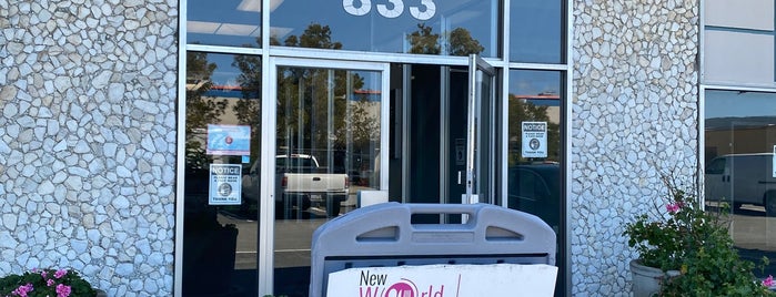 New World CAFÉ is one of Peninsula.