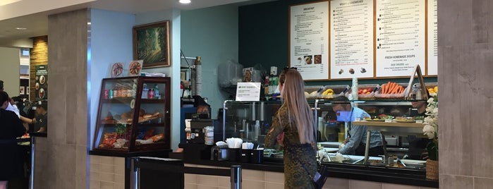 Cafe Elena is one of Tempat yang Disukai Katie.