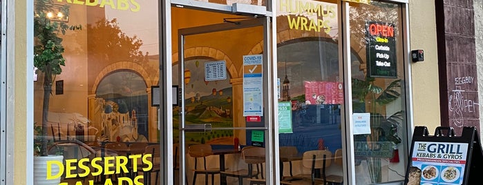 Grill Kebabs And Gyros is one of Tempat yang Disukai Nichole.