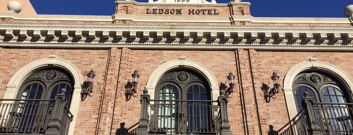 Ledson Hotel is one of Joslyn : понравившиеся места.