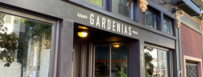 Gardenias is one of Andrew : понравившиеся места.
