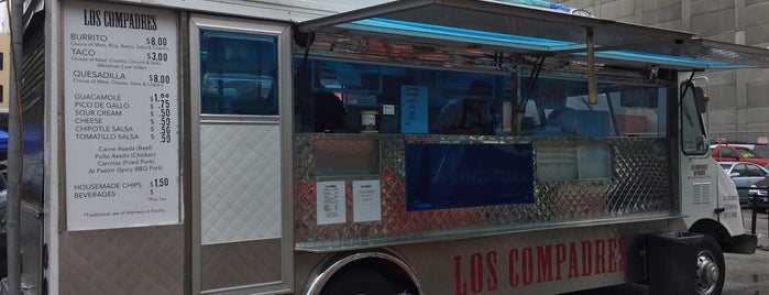 Los Compadres Taco Truck is one of New werk who dis.