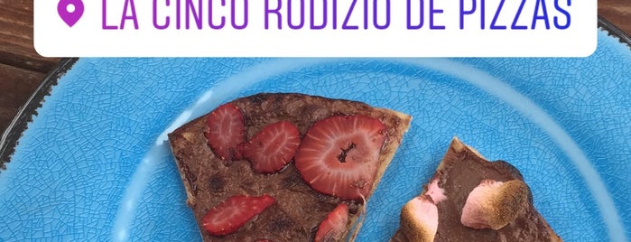 La Cinco - Rodizio de Pizzas is one of สถานที่ที่บันทึกไว้ของ Patricia.