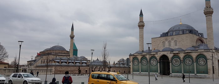 Mevlana Meydanı is one of Tempat yang Disukai Murat.