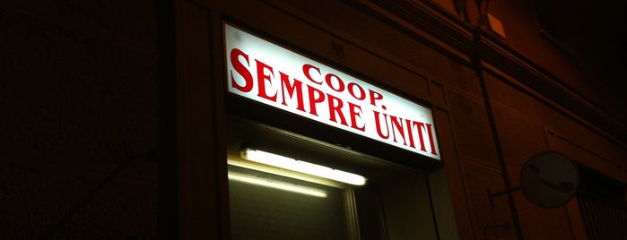 Bar Cooperativa Sempre Uniti is one of Restaurants milano.