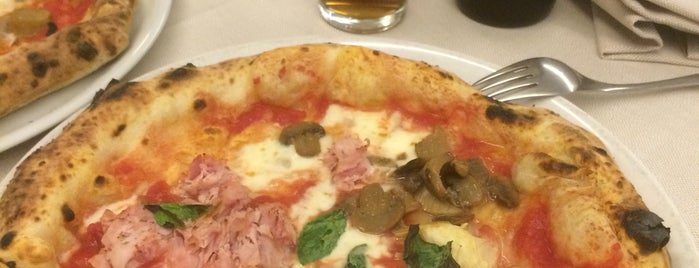 Pizzeria Da Spillo is one of Lugares favoritos de Ale.