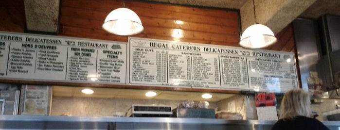 Regal Deli is one of Tempat yang Disukai Scott.