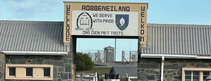 Robben Island is one of Kapstadt.