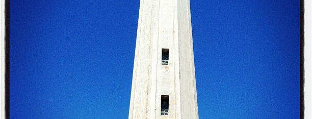 Alcatraz Island Lighthouse is one of San Francisco Dos.