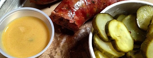 Hometown BBQ Shack is one of NYC：BBQ Joint, Steak & Gastropub.