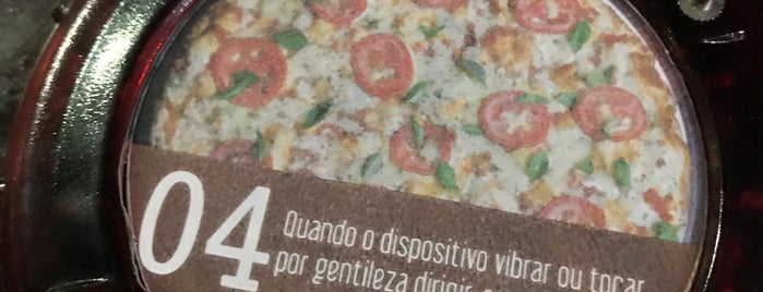 Pizza Vignoli is one of Lugares favoritos de Juliano.