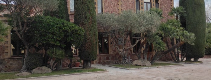 Cantine Sella e Mosca is one of Nord-Sardinien / Italien.