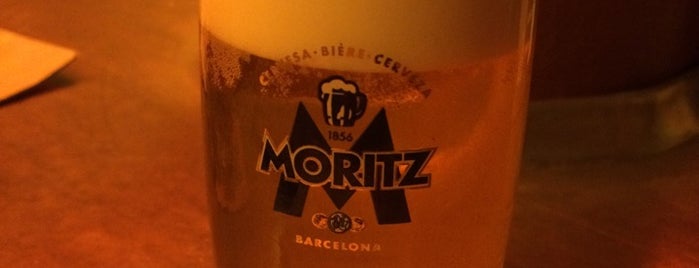 Fàbrica Moritz Barcelona is one of สถานที่ที่ Zeynep ถูกใจ.