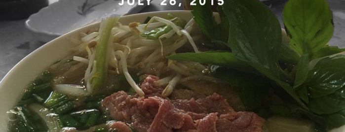 Phở Hùng is one of HoChiMinh foods.