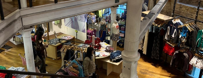 Urban Outfitters is one of London shopping.