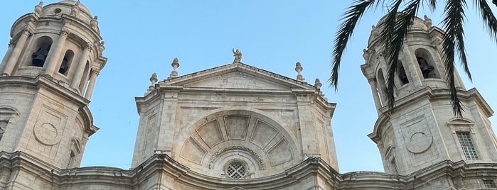 Catedral de Cádiz is one of Cádiz para Poyato.