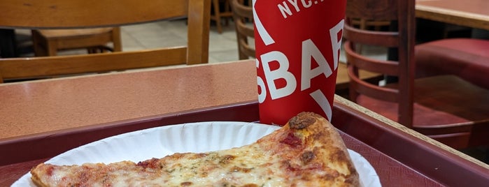 Sbarro is one of Summerlogy new-yorkaise (part 1).