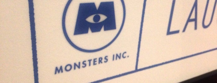 Monsters, Inc. Laugh Floor is one of Lugares favoritos de Miguel.