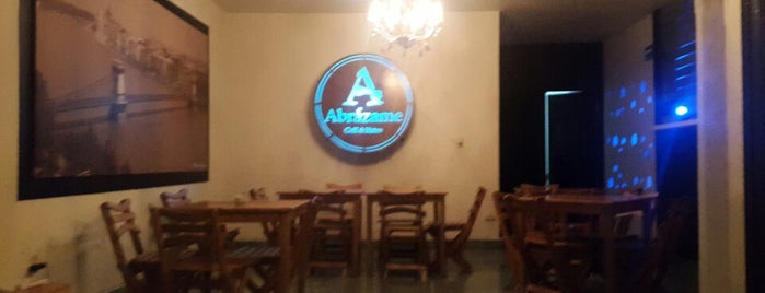 Abrázame Café & Bistro is one of Tempat yang Disukai Sarah.