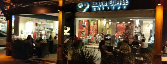 Black Coffee Gallery is one of Tempat yang Disukai Sarah.