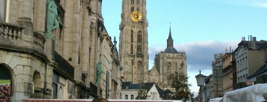 Rubensmarkt is one of Antwerpen 2000.