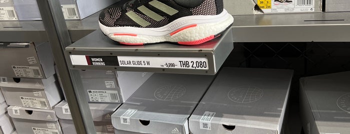 Adidas Factory Outlet is one of Impact Arena Bangkok Area.