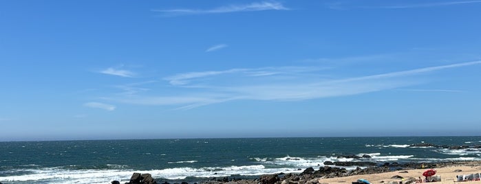 Praia da Madalena is one of Porto.