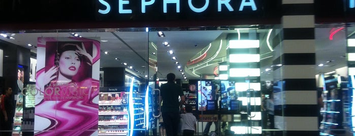Sephora is one of Belezuras.