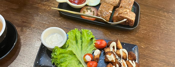 Pin Xin Vegan Cuisine to 品馨 is one of PENANG VEGGIE.