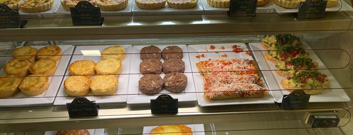 Provence Boulangerie is one of para ir.