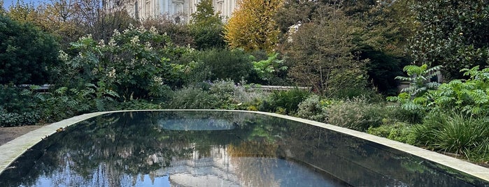 Reflection Garden is one of London by Christina ✨.