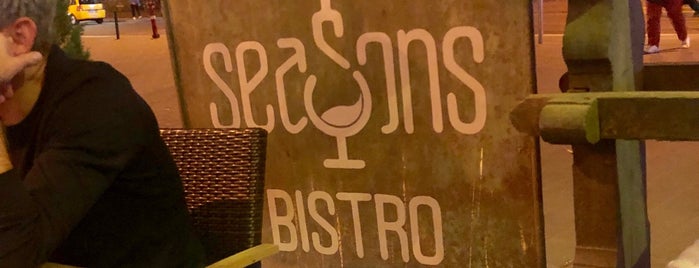 seasons bistro is one of Lugares favoritos de Reedani.