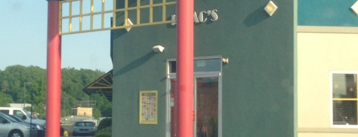Isaac's Restaurant - Harrisburg is one of Locais curtidos por Sara.
