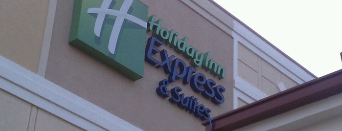 Holiday Inn Express & Suites Columbia - Downtown is one of Tempat yang Disukai Rick.