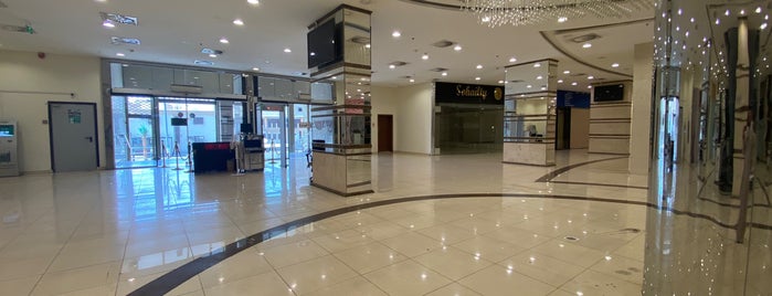 AlJaroshi Mall is one of مكه المكرمه.